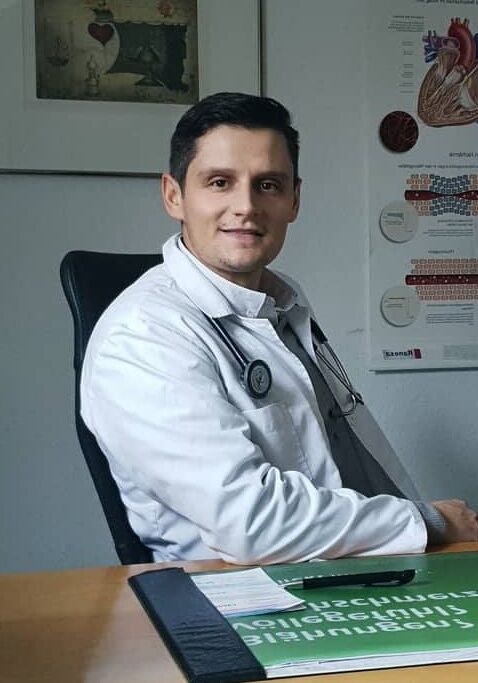 Liječnik Liječnik flebolog Dino Dragičević